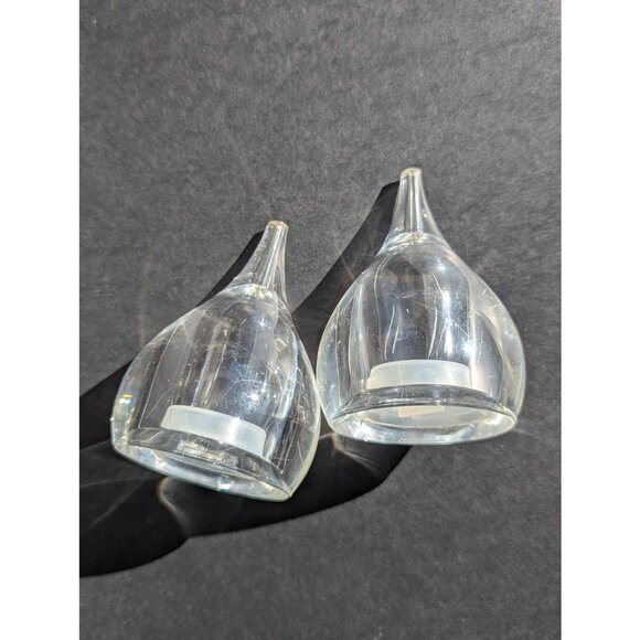 1960's Guzzini Teardrop Salt & Pepper Shakers in Clear Lucite by Luigi Massoni - Picture 2 of 5